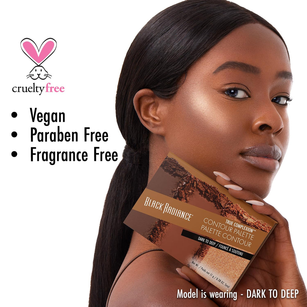Resultado final natural y definible con la paleta de contorno Black Radiance