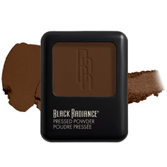Black Radiance polvo prensado negro café aplicado para un acabado uniforme