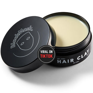 BlackMask arcilla para cabello en bote ofrece textura natural y volumen.