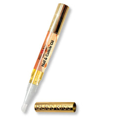 Bliss Kiss aceite cutículas con aplicación precisa para uñas flexibles.