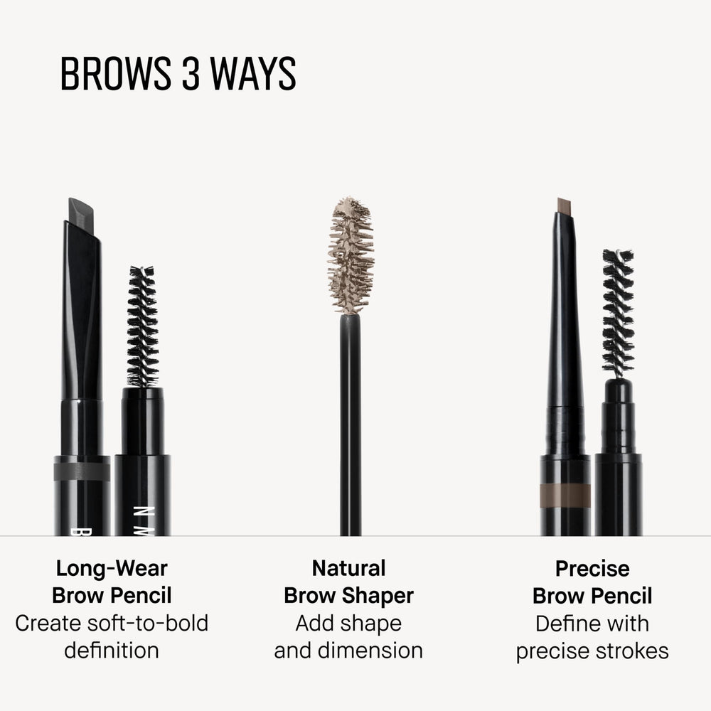 Bobbi Brown dos tonos, acabado natural en cejas.