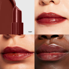 Crushed Lip Color muestra un swatch en labios con tono intenso y acabado suave