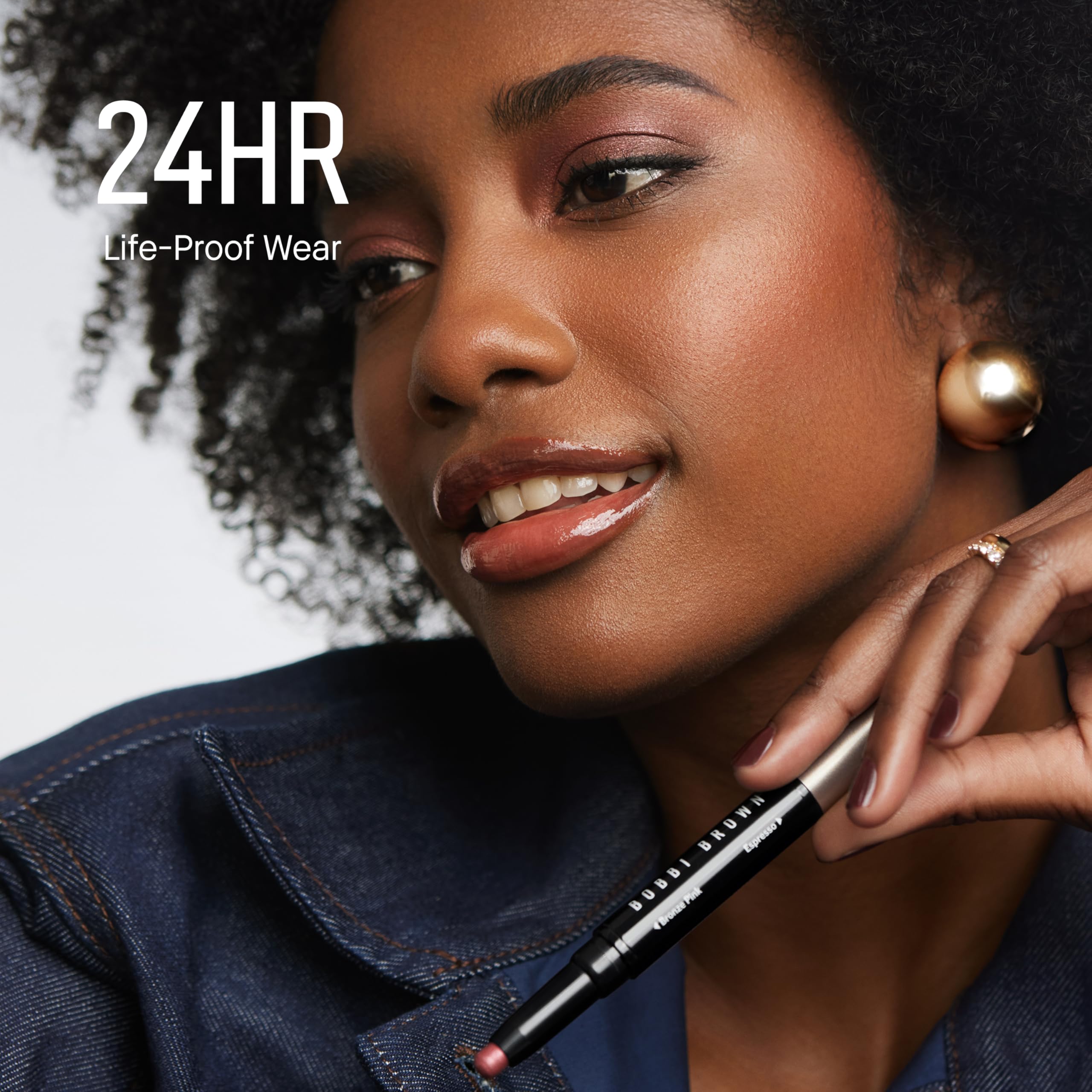 Bobbi Brown acabado mate para definición precisa