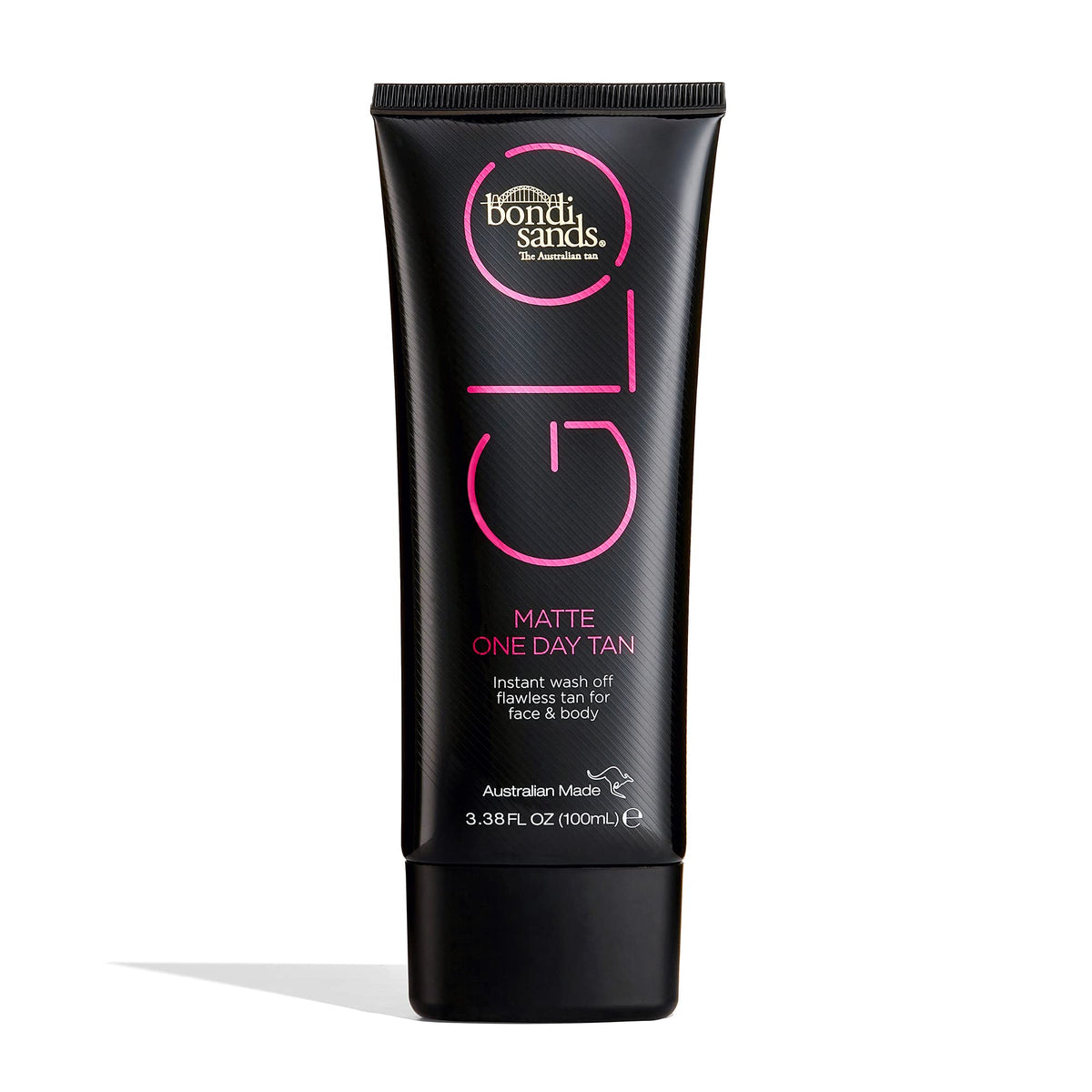 Bondi Sands GLO Matte One Day Tan aplicándose con guante para un bronceado inmediato