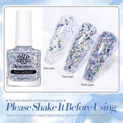 Destellos plateados del esmalte Born Pretty varían con la luz.