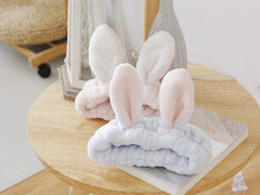 Diadema Bouti1583 de orejas de conejo azul para spa y cuidado facial