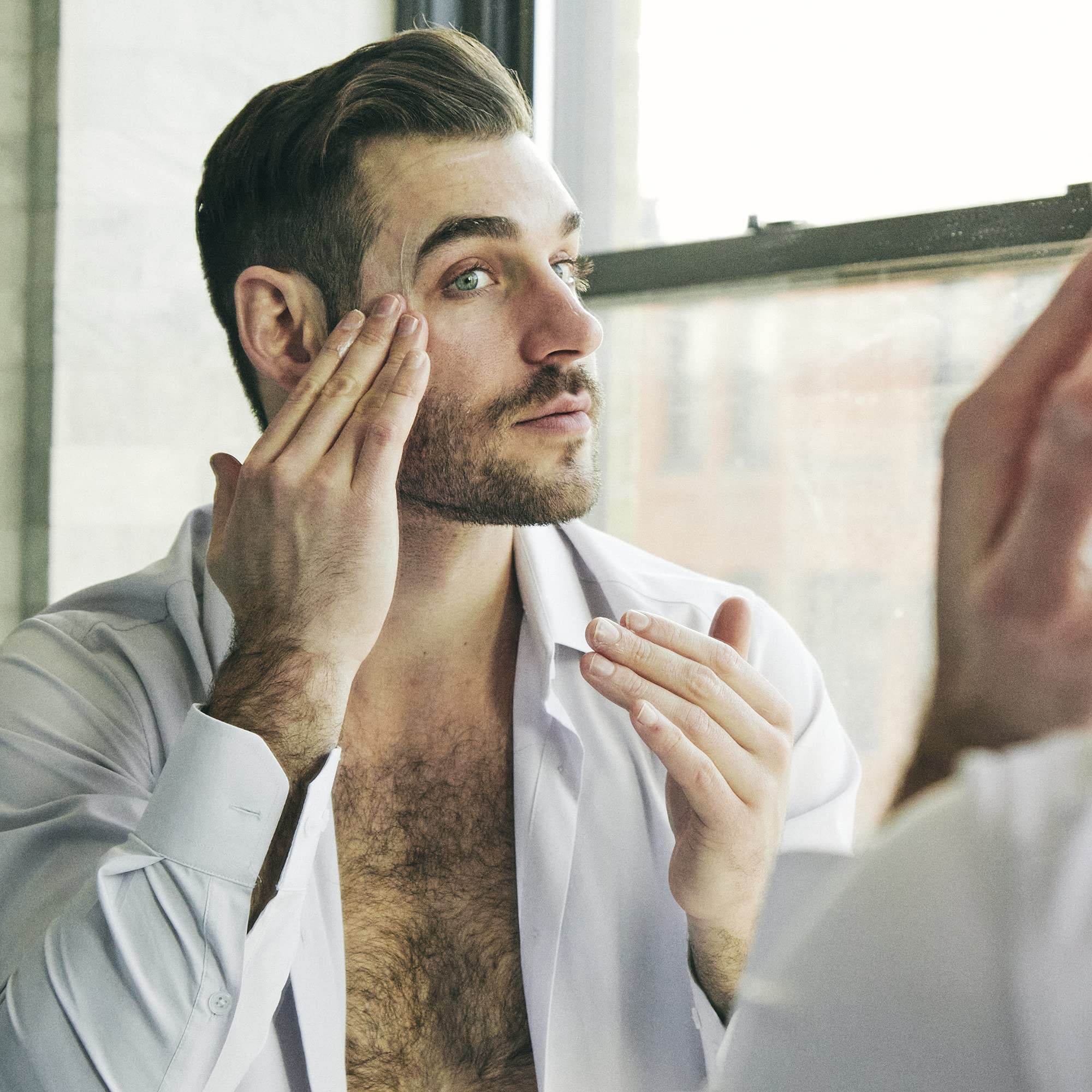 Brickell Defensa Kit Rutina Antiage: cuidado completo para piel masculina.