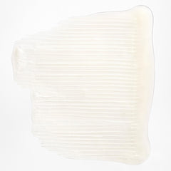 Aplicación en manos con Briogeo Curl Charisma espuma suave