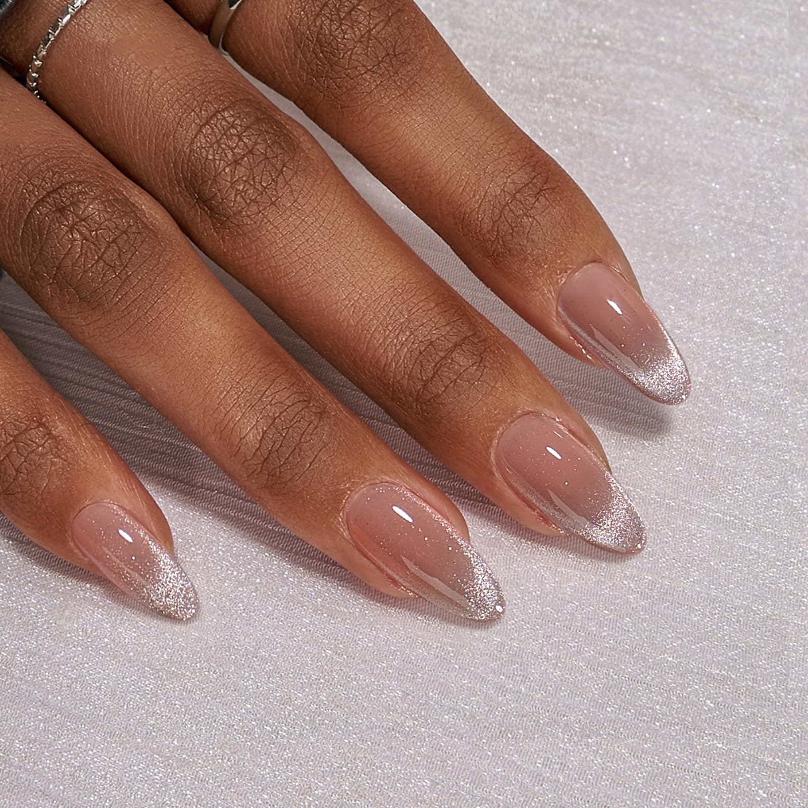 BTArtbox Uñas Almond color gel con brillo duradero