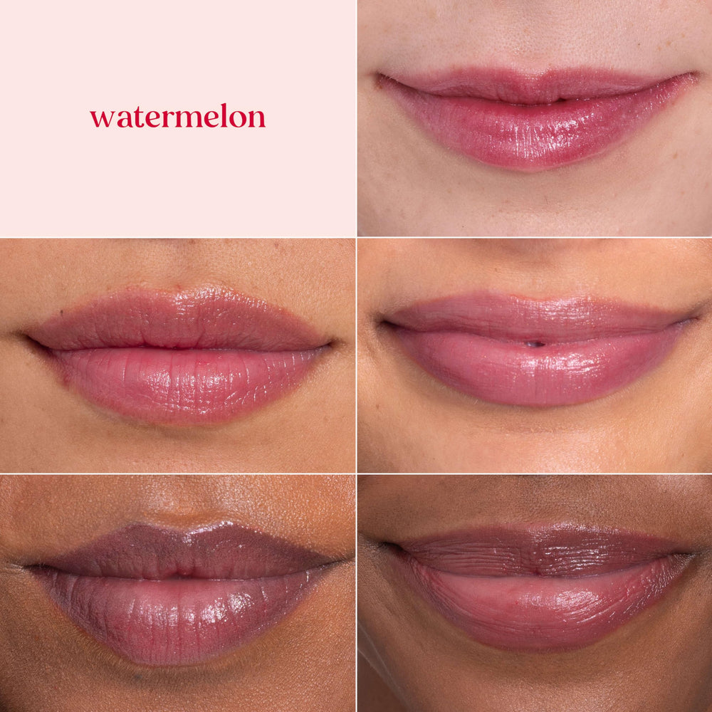 Lip Shimmer Watermelon proporciona hidratación instantánea gracias a manteca de karité y cacao.