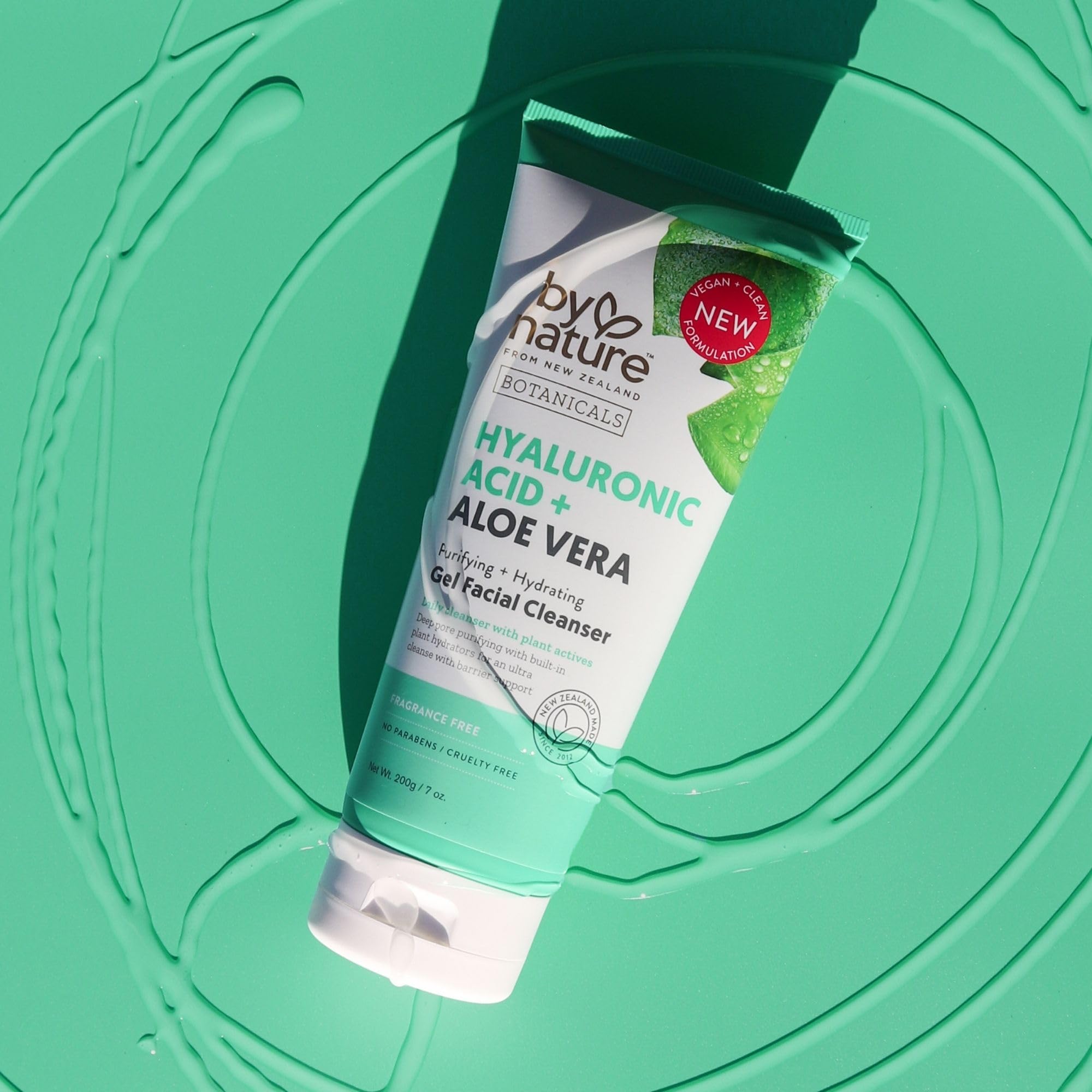 Ingredientes clave: hialurónico y aloe vera para cuidado diario