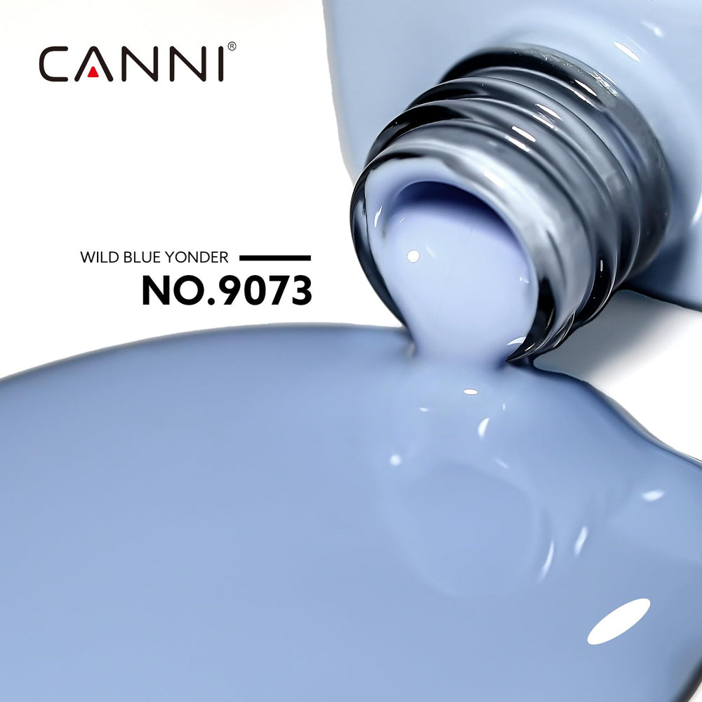 CANNI Esmalte gel azul claro, muestra en uña para cobertura uniforme.