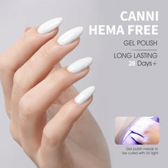 CANNI: acabado brillante de gel blanco, aspecto profesional en casa.