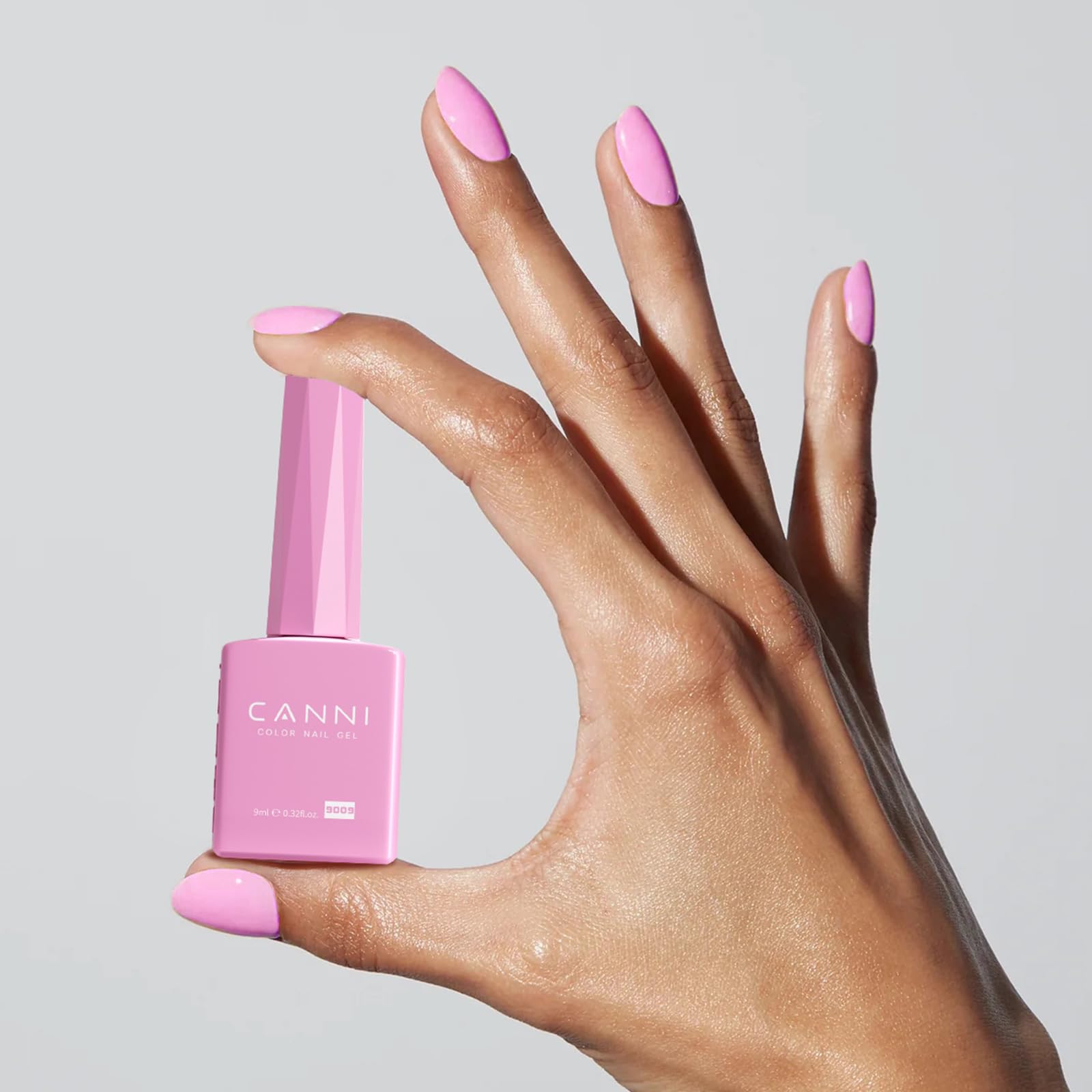 CANNI gel rosa, acabado brillo alto para uñas destacadas.