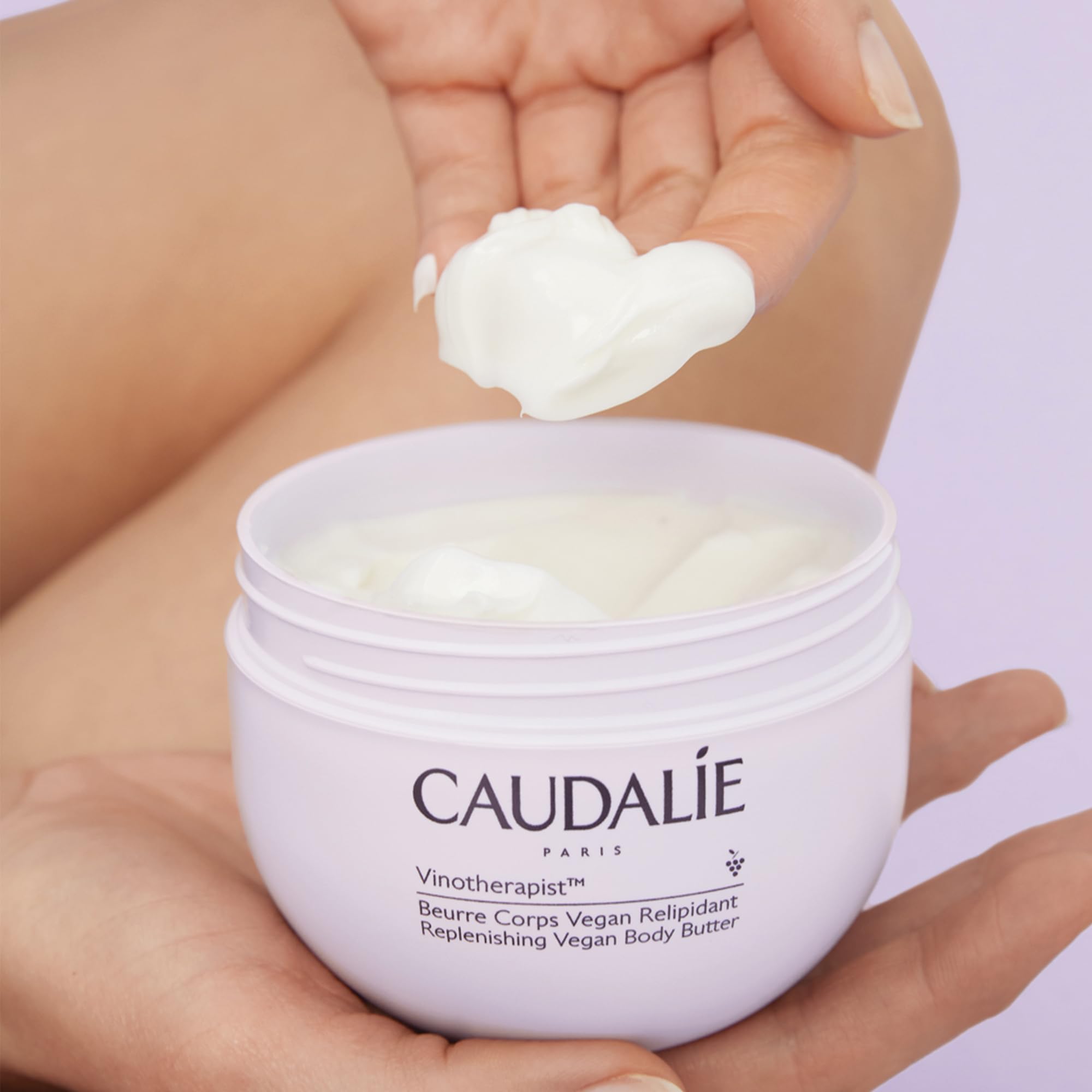 Caudalie manteca corporal vegana, ideal para zonas secas como codos y rodillas