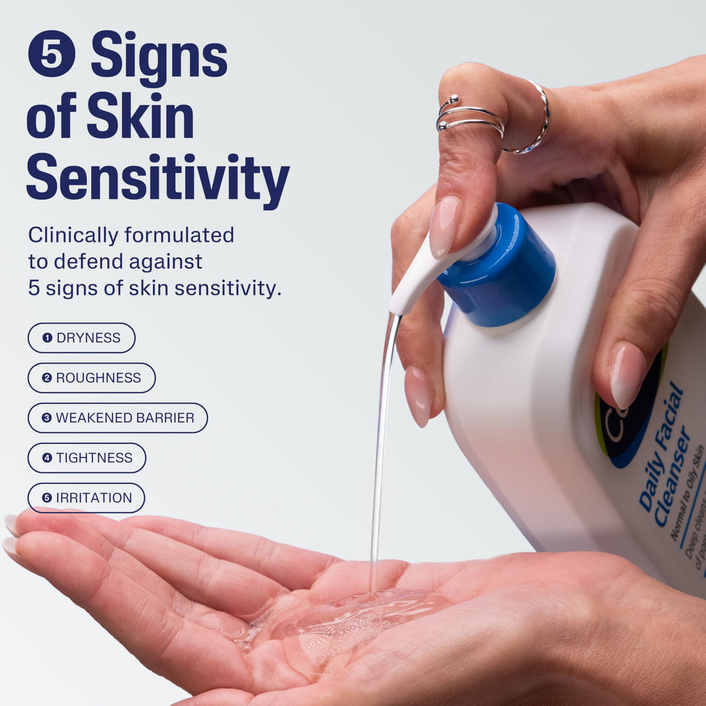Cetaphil Daily Facial Cleanser muestra espuma cremosa para piel sensible.