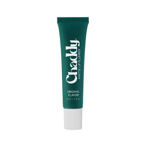 Chaddy voluminizador labial mate muestra la botella para cuidado labial hidratante.