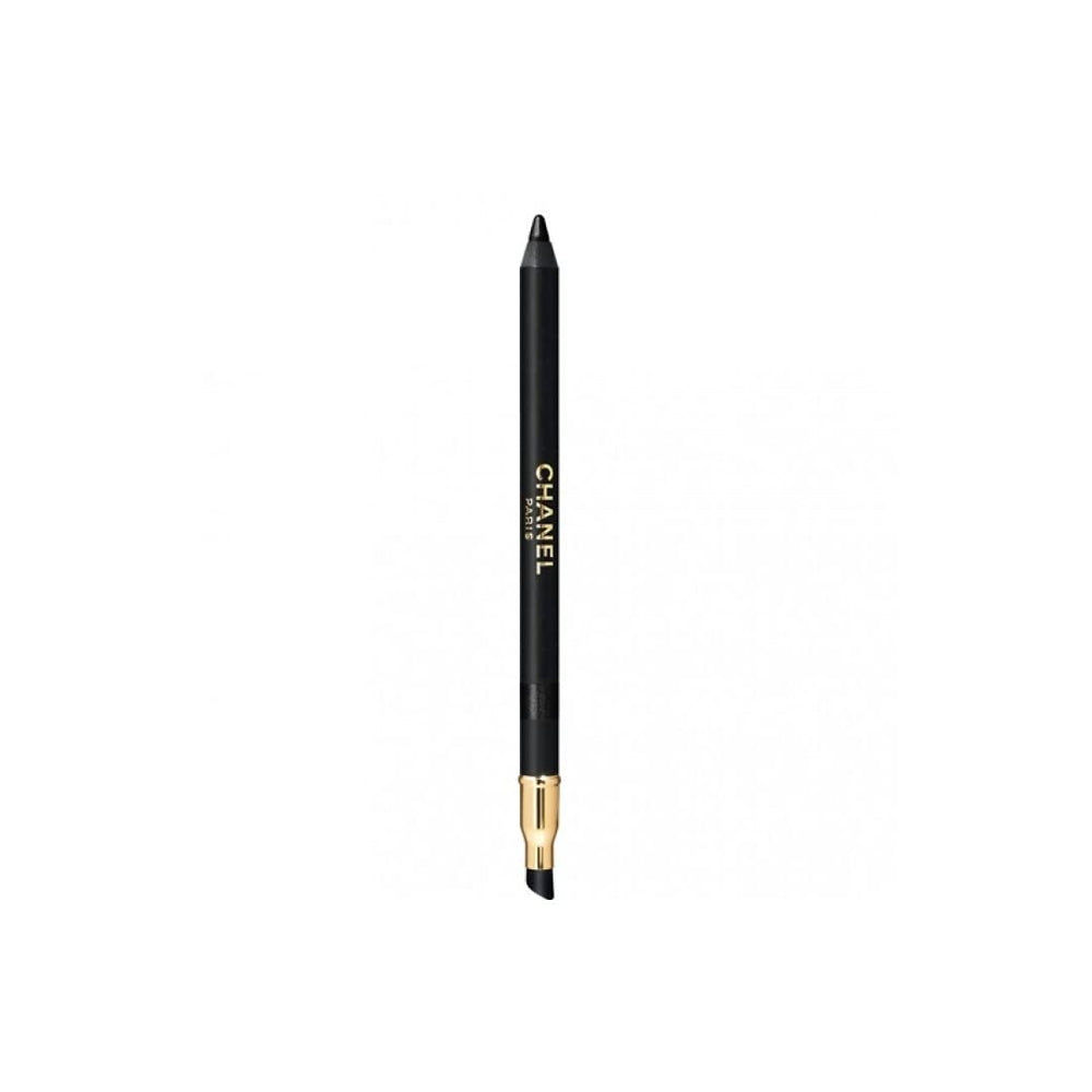 CHANEL Le Crayon Yeux 01 Noir, delineador con halo suave para ampliar la mirada.