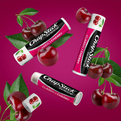 Envase compacto de ChapStick Cereza, ideal para bolso y viaje.