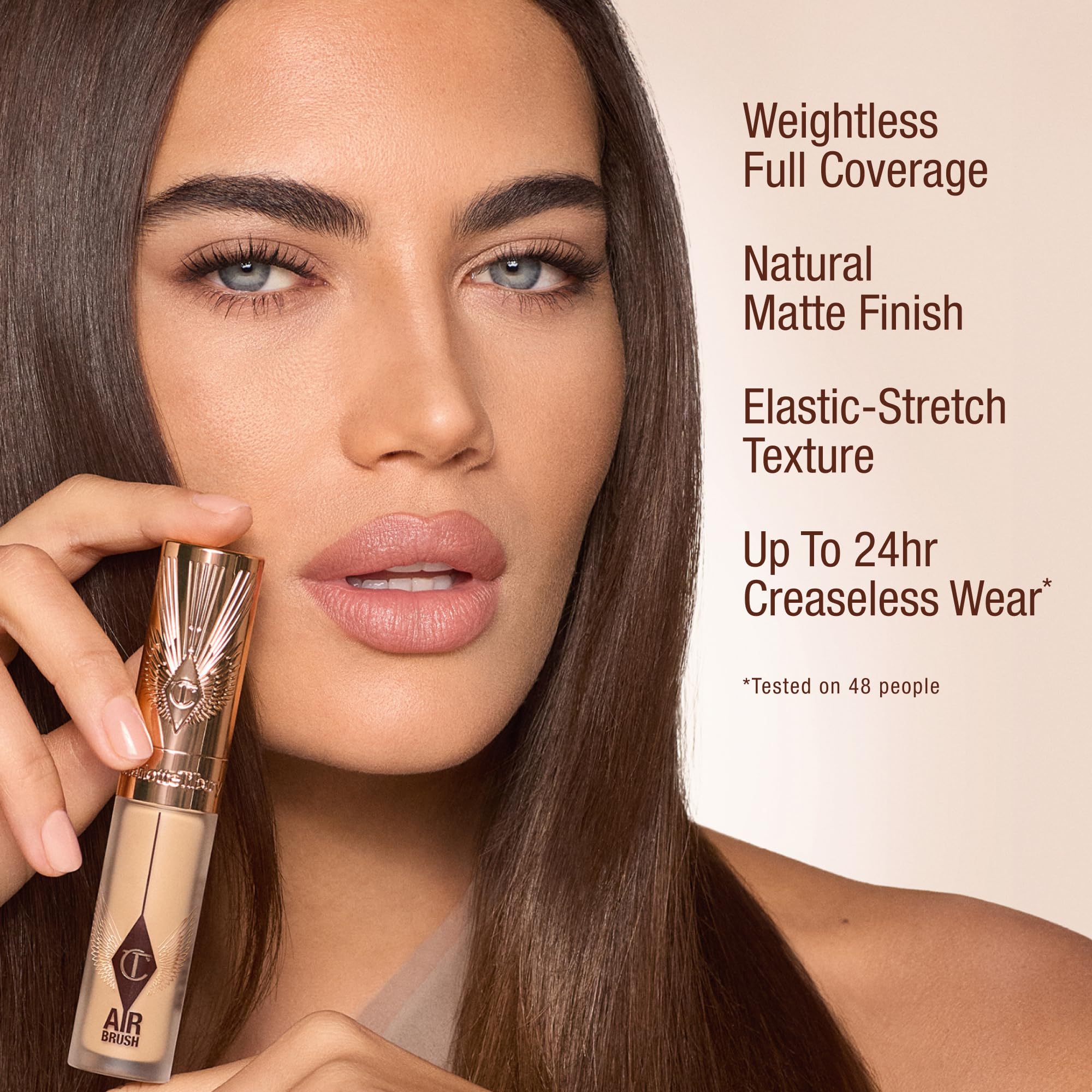 Concealer para ojeras con cobertura suave y acabado natural