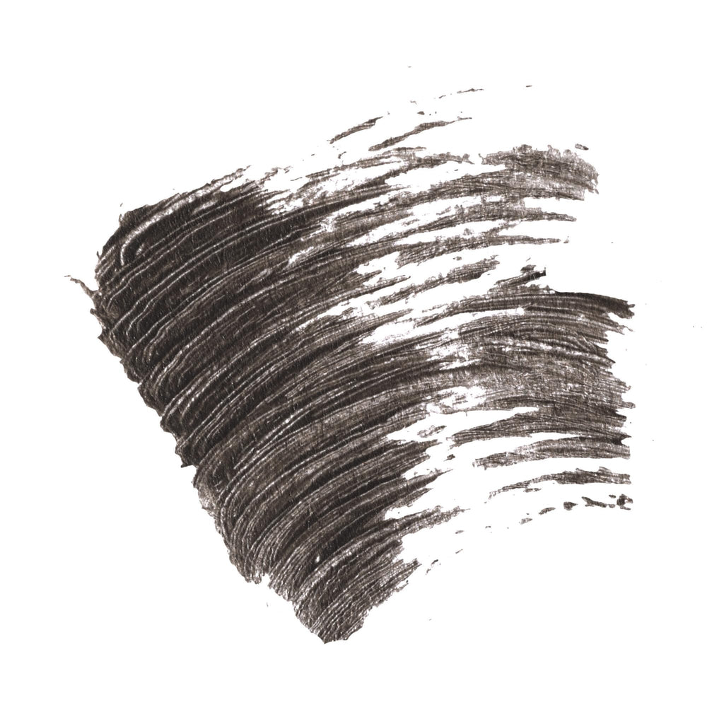Legendary Brows resiste al agua para un look duradero todo el día.