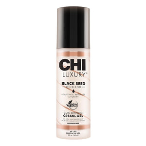 CHI crema definidora de rizos con semilla negra aporta definición y brillo.