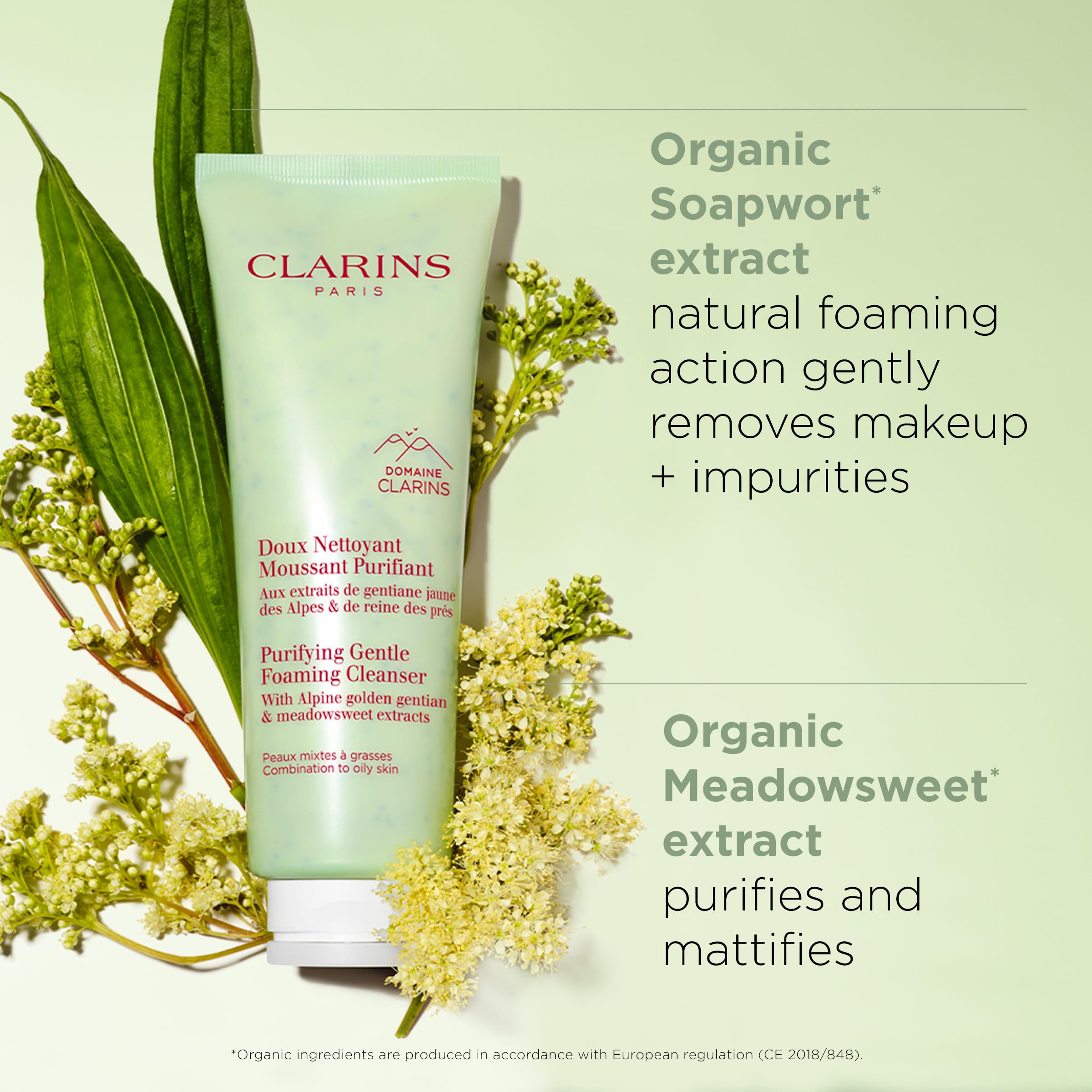 Clarins microperlas exfoliantes derivadas del ácido salicílico para exfoliación suave.
