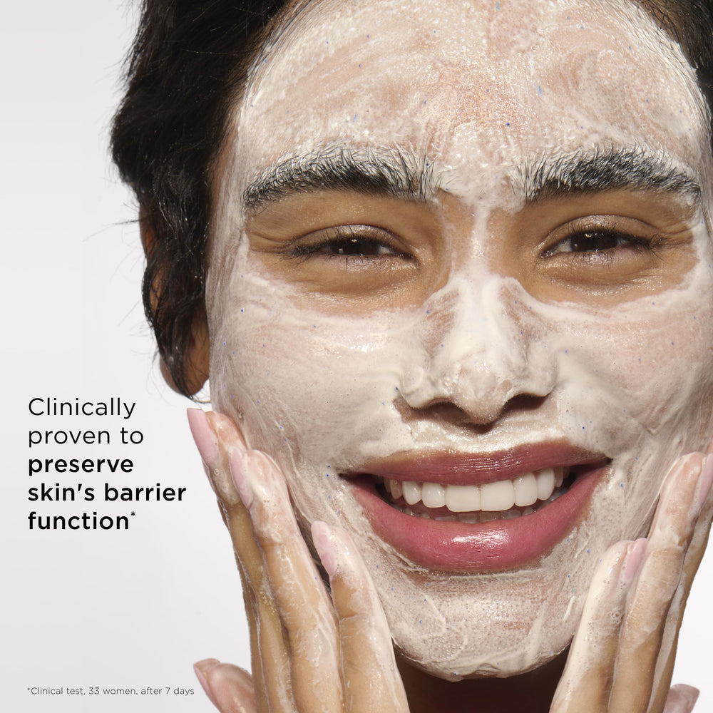 Clarins piel limpia y mate tras uso, con efecto mate visible.