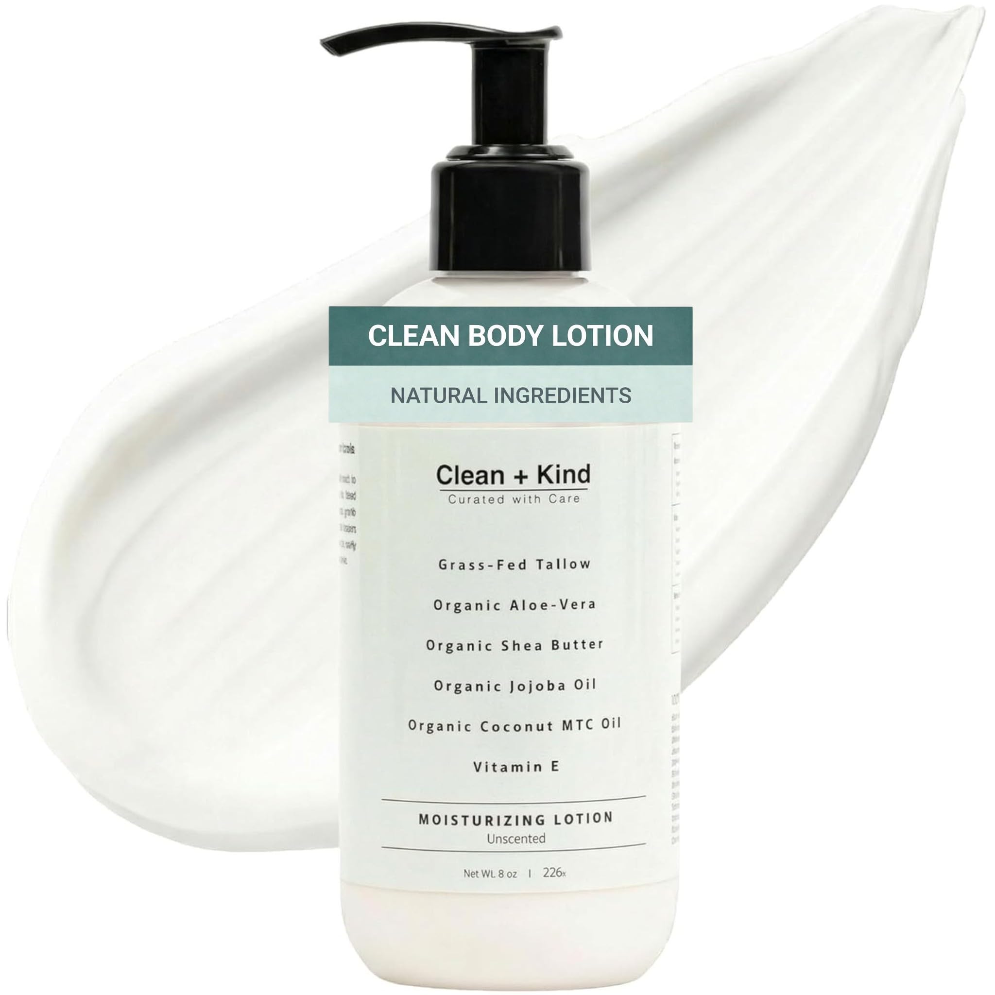 Clean + Kind loción diaria en envase, ofrece hidratación duradera para piel seca.