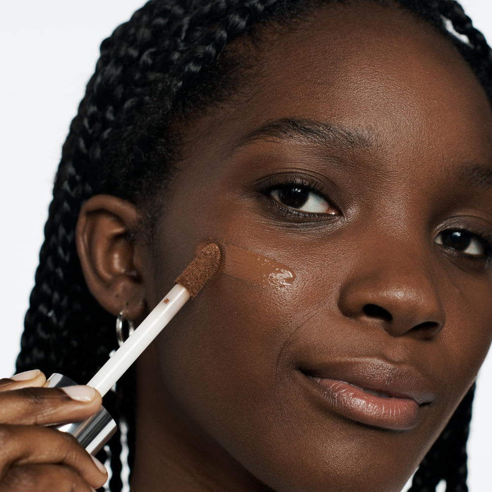 Clinique Beyond Perfecting: ideal para piel seca, mixta y grasa durante el día.