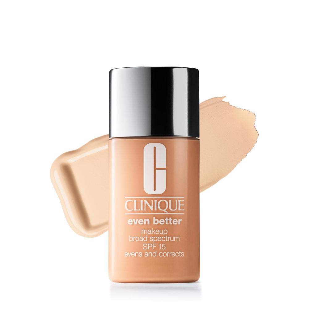 Botella de Clinique Even Better Maquillaje líquido SPF 15 para tono uniforme.