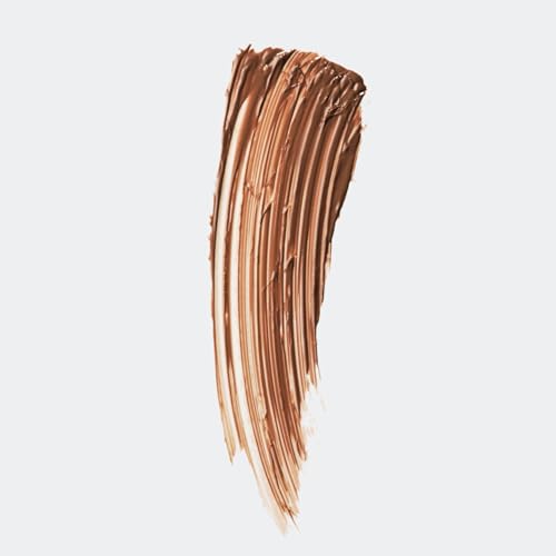 Clinique Just Browsing destaca la brocha cónica para esculpir cejas con precisión.