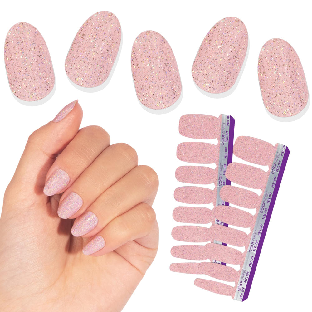 Color Street Blushing en Flushing, franjas rosas brillantes para un look glam rápido