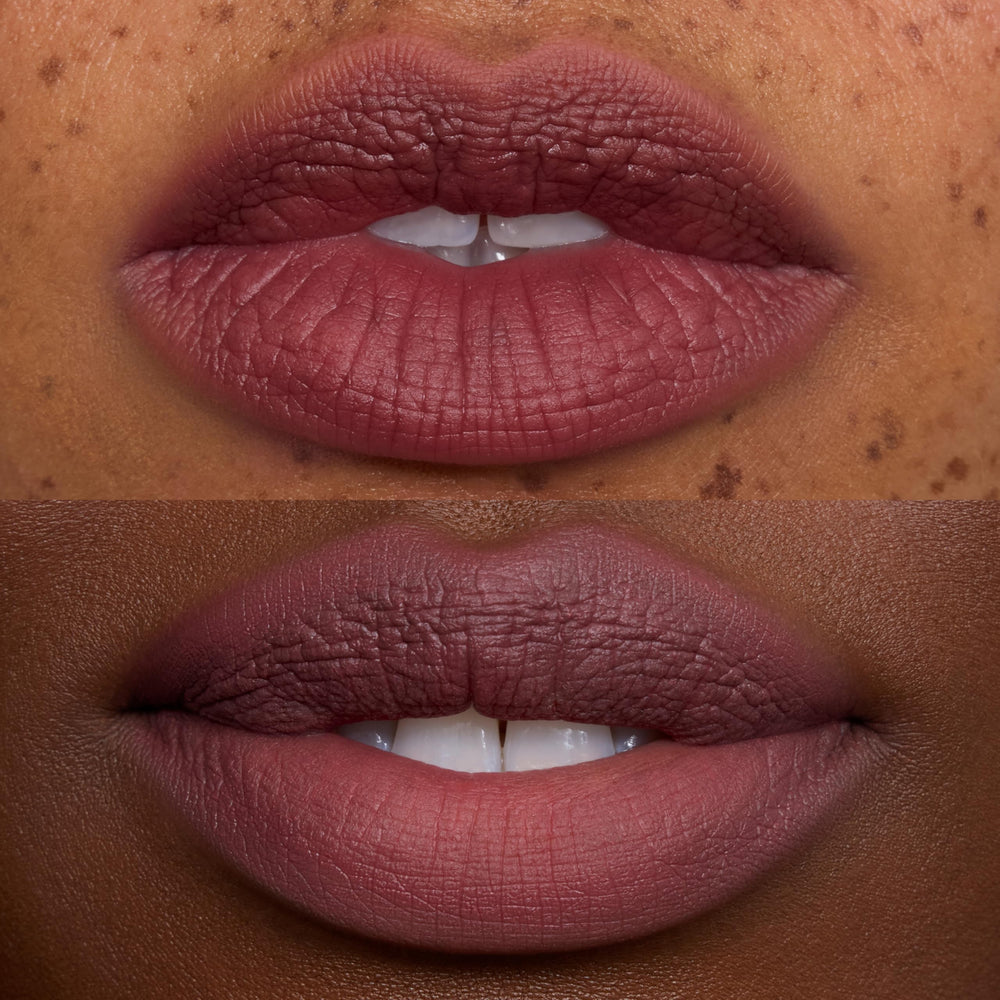 Cobertura media modulable sin aspecto cargado con ColourPop Cloud Whip.