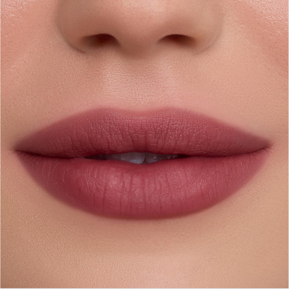 ColourPop Cloud Whip, textura aireada, aplicación ligera y cómoda.