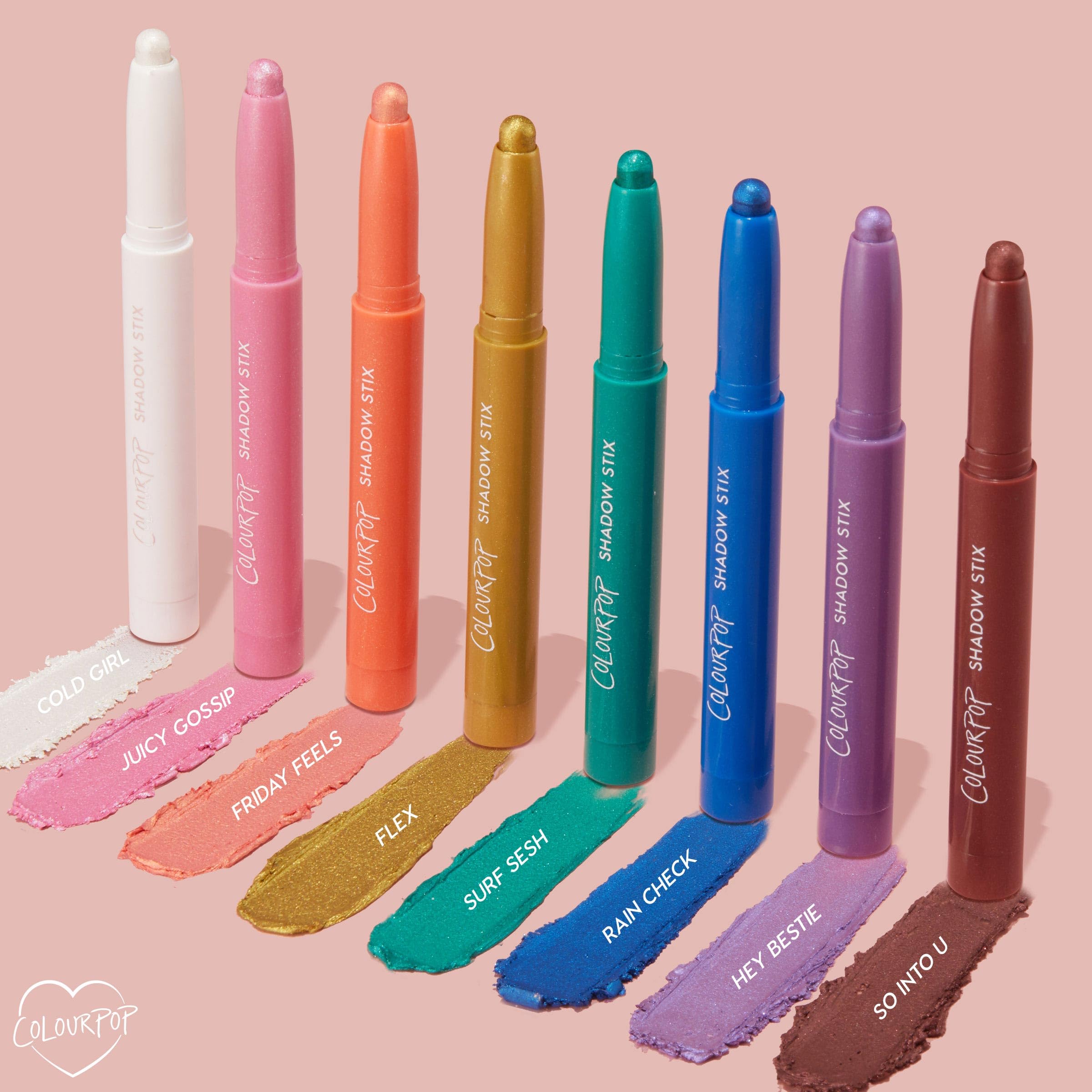 Shadow Stix ColourPop difumina con facilidad para transiciones suaves.