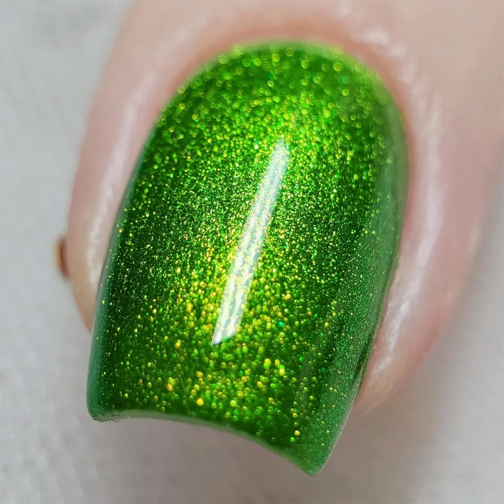 COSMOO Esmalte Uñas, envase de 10 ml cómodo para bolso.
