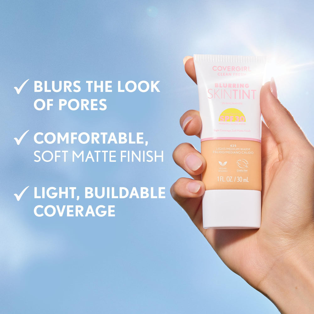 CoverGirl Clean Fresh Blurring Skin Tint, fórmula vegana apta para piel grasa.