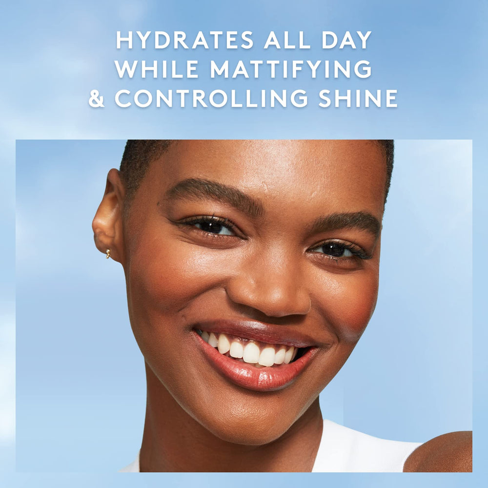 COVERGIRL Hidratante facial matificante, ingrediente agua de cactus TruClean cuida la hidratación.