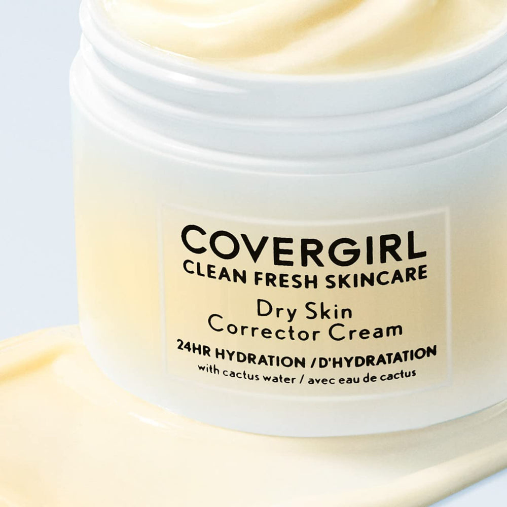 Textura cremosa de COVERGIRL Clean Fresh Skincare