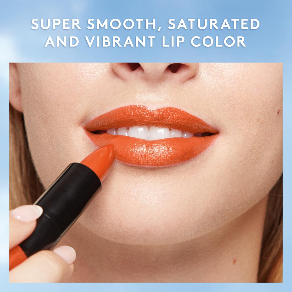 COVERGIRL Exhibitionist Acabado Cremoso que Mantiene el Color.