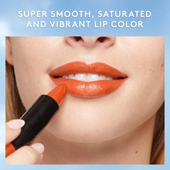 COVERGIRL Exhibitionist Acabado Cremoso que Mantiene el Color.