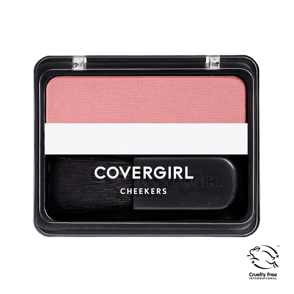 COVERGIRL Cheekers Blush aplicado con suavidad para tono natural