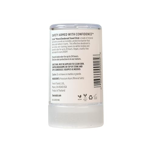 Crystal Essence desodorante mineral, textura suave y deslizamiento fácil para uso diario.