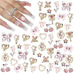 Charms CUBLIVE corazón 3D: adorno brillante para uñas con estilo.