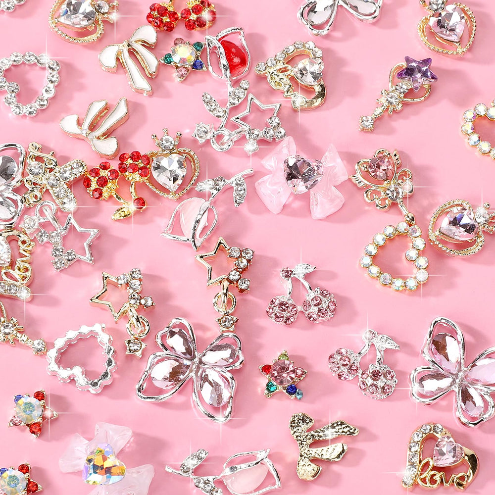 Charms CUBLIVE estrella 3D: detalle deslumbrante para uñas y decoraciones.