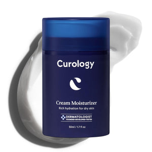Curology crema hidratante textura cremosa para piel suave e hidratada