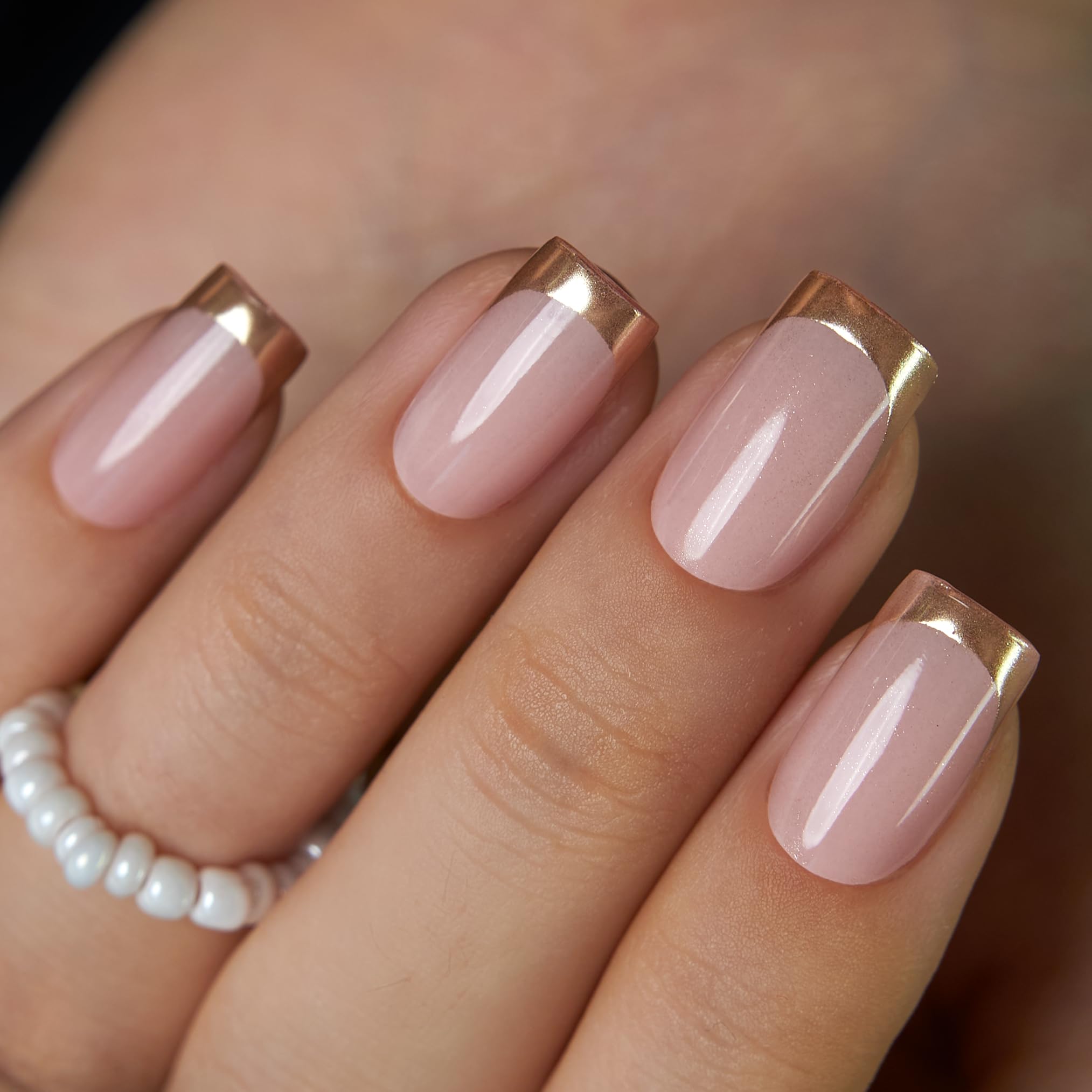 Curvlife uña postiza cromada dorada con punta Frances para un look sofisticado.