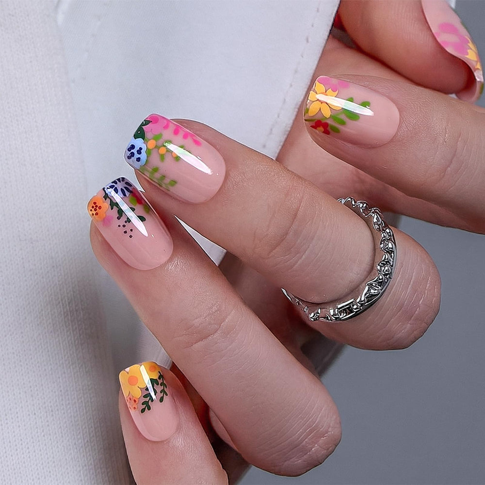 Curvlife úñas postizas cuadradas Nude Flower, acabado gel suave para uso diario.