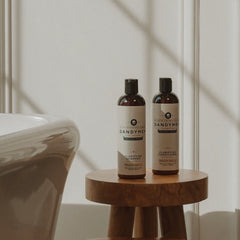 Dandymen Acondicionador Clarificante cuidando cuero cabelludo y cabello.